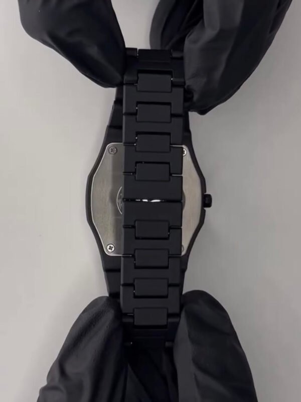 BLACK AURA Quartz Watch ? Lightweight Design, , Premium Quality & Finish - Best Quality Analog Watch For Boys - Watch For Men | Black Color Watch(Without Box)